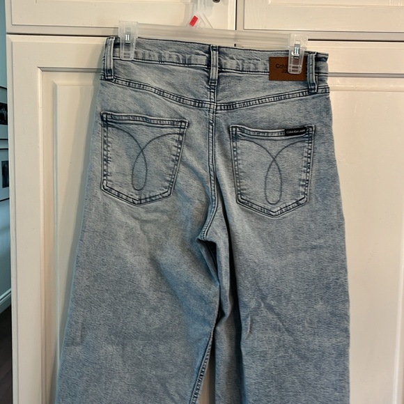 BNWOT Calvin Klein High Rise Wide Leg Size 4/27 - Picture 6 of 13